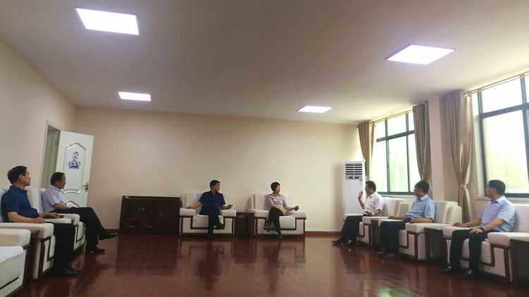 駐馬店市委常委、統戰部長姚新文 蒞臨花花牛乳業集團總部調研