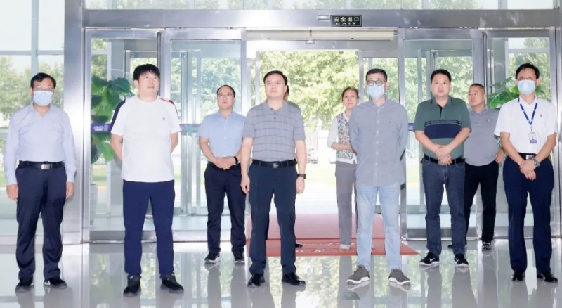 快訊｜社旗縣人民政府縣長關文波一行蒞臨花花牛乳業集團參觀考察